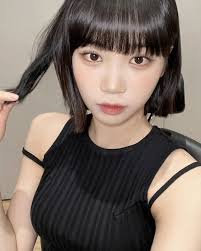 LESSERAFIM 김채원 (KIM CHAEWON)