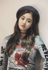 pin oleh lulamulala di twice jihyo artis anak perempuan perempuan