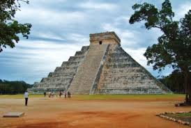 Why Does Everyone Want To Go To Chichen Itza Everything Playa Del Carmen