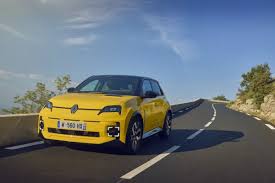 Image result for Jaune Rally Monaco 1980 Renault