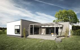 Ein grund, aus dem für die baufamilie nur ein fertighaus infrage kam, waren die damit verbundenen planbaren kosten. Griffner Haus Exklusive Und Okologische Fertighauser