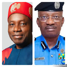 THREATENING STALKER‼️