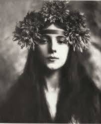 Pillar to Post: FLORENCE FRIDAY