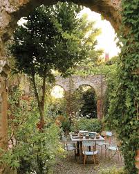 t the nytimes style magazine tmagazine instagram photos and videos tuscanstyle jardins terrasse jardin jardin patio