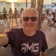 Stream Cian Malone music