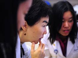 Students lauded for launching health clinic