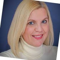 Kimberly Lutes's Instagram, Twitter & Facebook