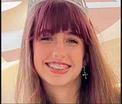 MISSING/RUNAWAY JUVENILE‼️ Alyssa Nicole Umbaugh is a missing runaway. She  is 15 years old, 5 feet tall, 100 pounds, and has brown hair and green  eyes. She was last seen wearing a