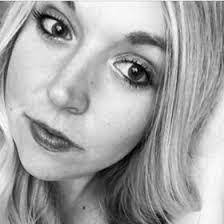 Kerri Jacobs's Instagram, Twitter & Facebook