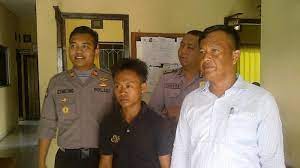 Check spelling or type a new query. Pemuda Ini Gagahi Abg Di Gubuk Di Tengah Kebun Sawit Tribunnews Com Mobile
