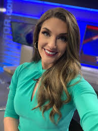 Katelyn Ogle's Instagram, Twitter & Facebook