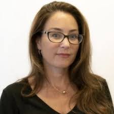 Danielle Dade's Instagram, Twitter & Facebook