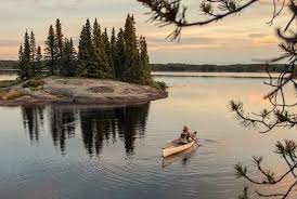 Read the latest message from our president and ceo. Reise Nach Manitoba Land Der 100 000 Seen Black Dots White Spots
