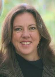 Joanne Peters's Instagram, Twitter & Facebook