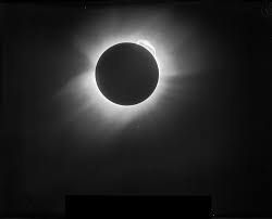 Juni 2020 wandert der mond durch den halbschatten der erde. Original Image Of The 1919 Solar Eclipse Eso