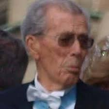 Celebrities Born in 1916