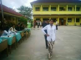 Pada postingan ini, penentuan peringkat terbaik menggunakan hasil ujian nasional smp/mts tahun 2019 sebagai acuan. Anak Saya Sering Disudutkan Kini Justru Dikeluarkan Dari Smpn 26 Batam Tribun Batam