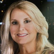 Stephanie Domanski's Instagram, Twitter & Facebook