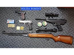 Adauga la favorite vezi detalii. Inarmat Ca De RÄzboi Foto Arme Èi MuniÈii Aduse Din StrÄinÄtate Descoperite In Casa Unui BÄrbat Din Secuieni