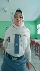 Paid promote mulai 20k on instagram: Janda Muslimah Cantik Brebes