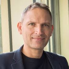 Victor Oswald's Instagram, Twitter & Facebook