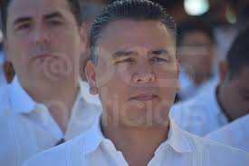 Ricardo Millán se ha salvado de los despidos; sigue como titular de la  Segob en BCS