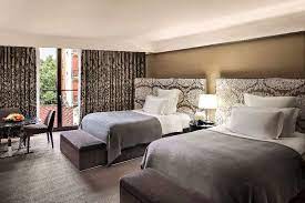 Set in the heart of mayfair overlooking hyde. Luxury Rooms In London Executive Room Bvlgari Hotel London