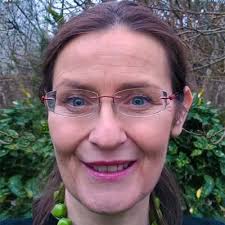 Experienced UK Tutors for Personalised Online Education