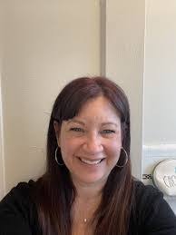 Charisse Jones's Instagram, Twitter & Facebook