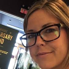 Wendy Glover's Instagram, Twitter & Facebook