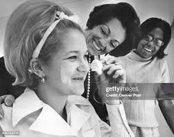 26 Dee Haynes Photos & High Res Pictures