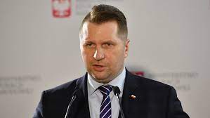 Stwierdził, że to w tych właśnie miastach dochodzi do demoralizacji i indoktrynacji dzieci, a one same masowo przez to unikają. Czarnek Podjeta Dzis Proba Desakralizacji Jana Pawla Ii Jest Obrzydliwa Wiadomosci