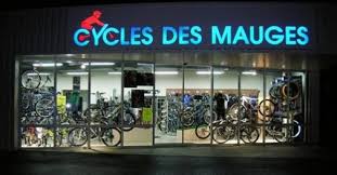 Suivi en direct pluie, nuages et foudre. Cycles Des Mauges