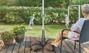 You can also choose from aluminum, stainless steel parasol weights, as well as from modern, contemporary, and traditional parasol weights, and whether parasol weights is nylon, iron tube, or polyester. Why A Baser Parasol Base Is The Best Choice Baser Europe