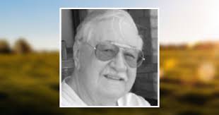 Larry Lenderman's Instagram, Twitter & Facebook