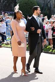 Hochzeitsgaste Meghan Und Harry Das Trugen Die Promis Zur Royal Wedding Royal Wedding Guests Outfits Harry Wedding Wedding Guest Outfit