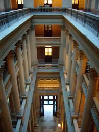 El palacio de justicia de la nación, también conocido como palacio de tribunales o directamente tribunales, se encuentra ubicado en talcahuano 550, en el barrio de san nicolás. Palacio De Tribunales Interior View Arquitectura Argentina Buenos Aires Argentina