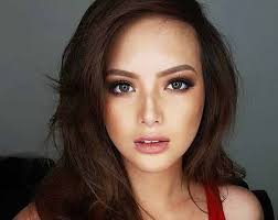 Ellen adarna is a 33 year old filipino actress born on 2nd april, 1988 in cebu city, cebu, philippines. Ellen Adarna Admits Relationship With Mystery Guy From Spain The Manila Times
