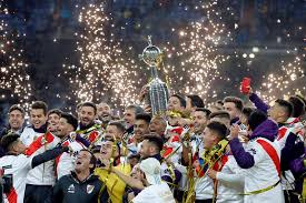 Si hace pocos días las informaciones procedentes del inter de milán apuntaban a que el jugador era intocable y no se contemplaba una salida, las informaciones recientes apuntan lo contrario. Asi Jugo River Plate Ecodiario Es