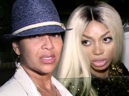 Learn how rich is she in this year and how she spends money? Lisaraye Mccoy Sued Over Whitenicious Jab