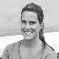 Linda Bakken's Instagram, Twitter & Facebook