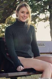 Jewel Warm And Blonde This Years Model - Nude Girls Alert