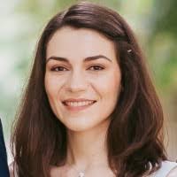 1100+ profiluri „Paula”