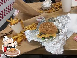 Five Guys Utrecht Stationsplein 20 Restaurant Menu And Reviews