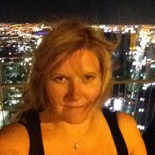 Vicky Mansfield (@vicula13)