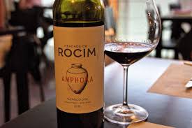 Vidigueira is a portuguese wine region centered around the vidigueira municipality in the alentejo vidigueira — infobox municipality pt official name = vidigueira image coat of arms = vdg.png. Herdade Do Rocim Amphora Tinto A Lei Do Vinho