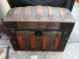 Store uniforms, flags, militaria and mementos and uniforms, or used in a family heirloom treasures. Antique Chests Trunks 1800 1899 For Sale Ebay