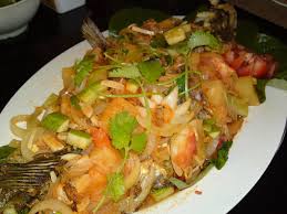 Anda harus coba menu asam pedas yang juga sering disebut dengan asam padeh. Resepi 2 Kilo Ikan Kembung Lemak Cili Padi Club Jamu Mata Di Pasar Taman Tun Dr Ismail Azie Kitchen Yandi Viki