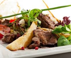Fricassee De Foies De Volailles Aux Girolles Et Au Rose Recette Plat Alimentation Recette
