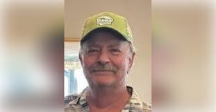 Joe Breitbach's Instagram, Twitter & Facebook